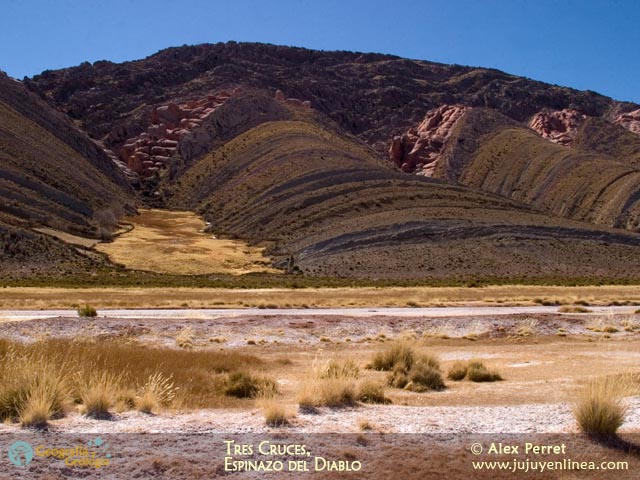 Tres Cruces, Espinazo del Diablo
