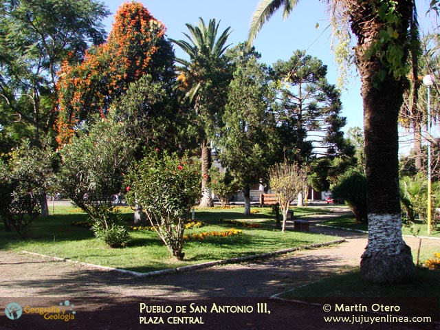 Pueblo de San Antonio III, Plaza Central