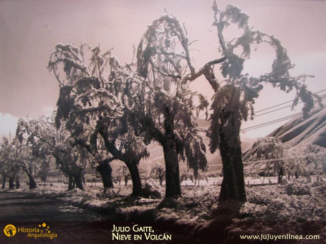 Julio Gaite, Nieve en Volcán