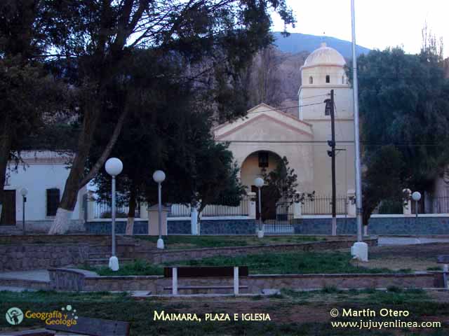 Maimara, plaza e iglesia