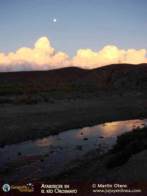 Atardecer en el Río Orosmayo